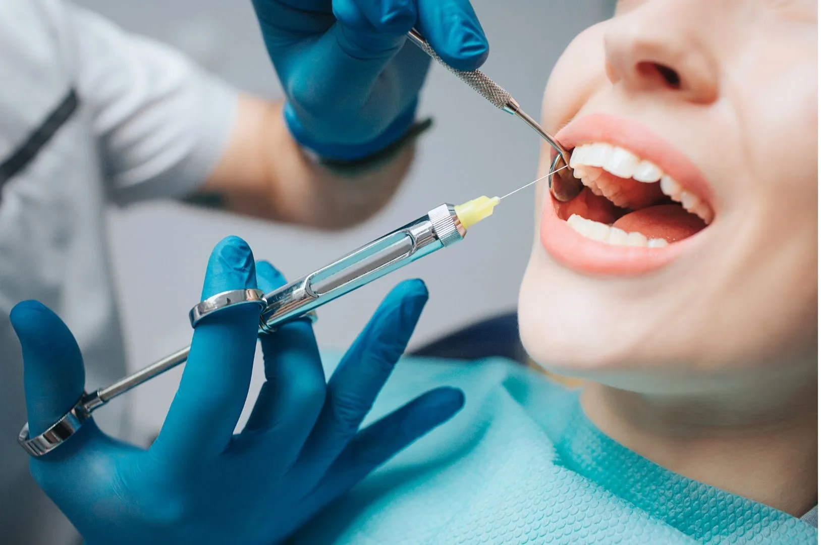 local anesthetic is usually used during
              dental implant procedures-antalya, turkey
